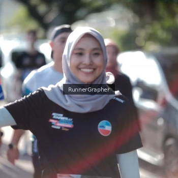 Runner Photo 3672698