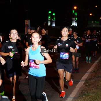 Runner Photo 3672766