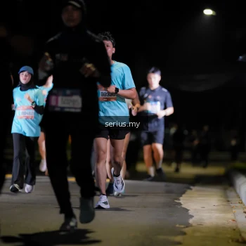 Runner Photo 3672802