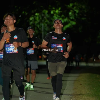 Runner Photo 3672803