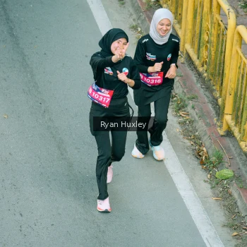 Runner Photo 3672865