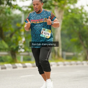 Runner Photo 3672896