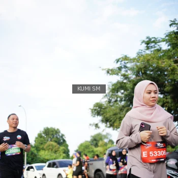 Runner Photo 3672904