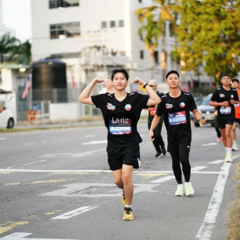 Runner Photo 3672947