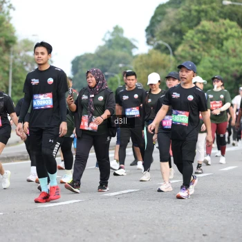Runner Photo 3672975