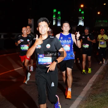 Runner Photo 3672987