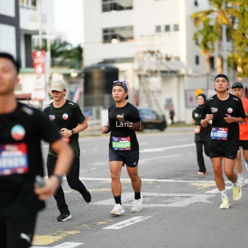 Runner Photo 3672992