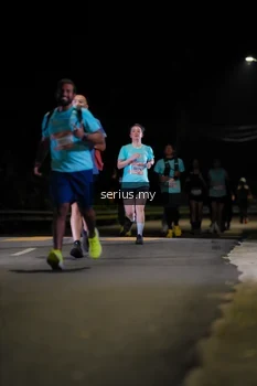 Runner Photo 3673057