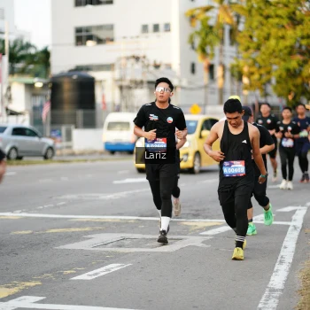 Runner Photo 3673090