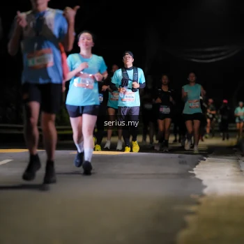 Runner Photo 3673108