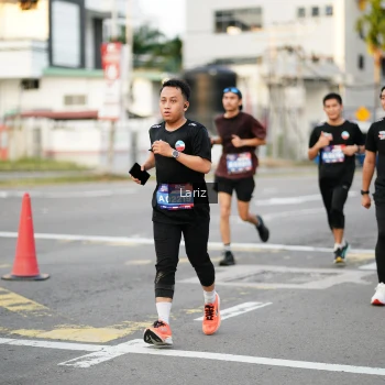 Runner Photo 3673165