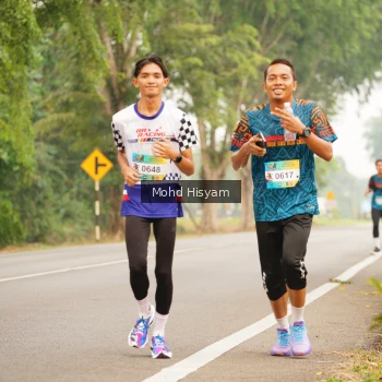 Runner Photo 3673172