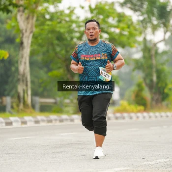 Runner Photo 3673212