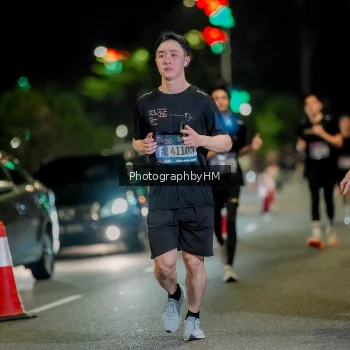 Runner Photo 3673303