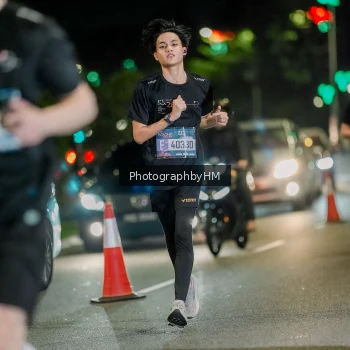 Runner Photo 3673378