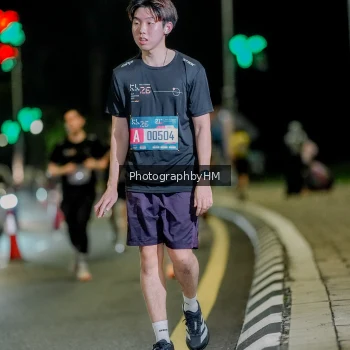 Runner Photo 3673385