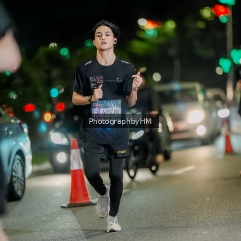 Runner Photo 3673410