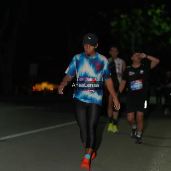 Runner Photo 3673555