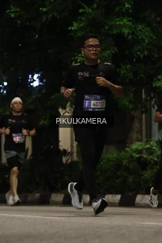 Runner Photo 3673595