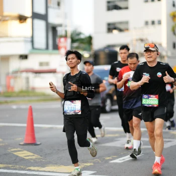 Runner Photo 3673608