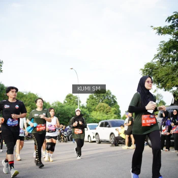 Runner Photo 3673654