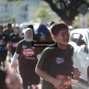 Runner Photo 3673662
