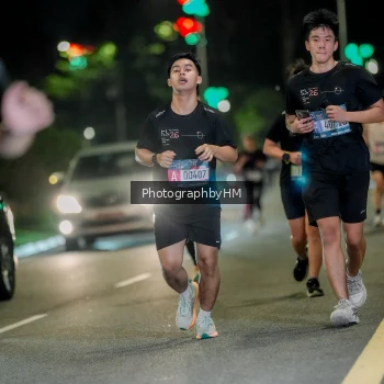 Runner Photo 3673675