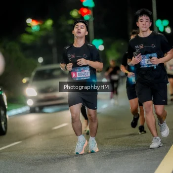 Runner Photo 3673678
