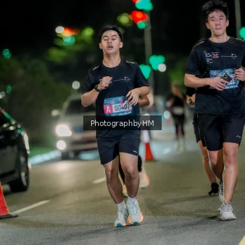 Runner Photo 3673705