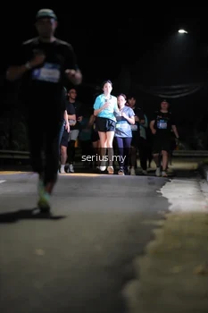 Runner Photo 3673765