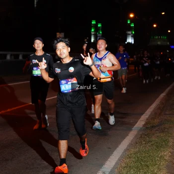 Runner Photo 3673902