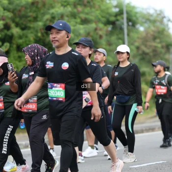Runner Photo 3673922
