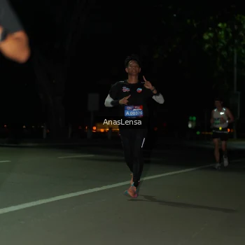 Runner Photo 3673946