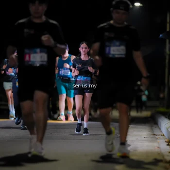 Runner Photo 3674055