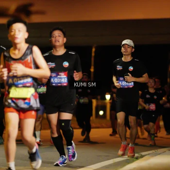 Runner Photo 3674074