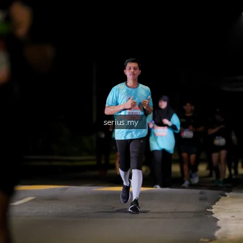Runner Photo 3674093