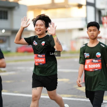 Runner Photo 3674109