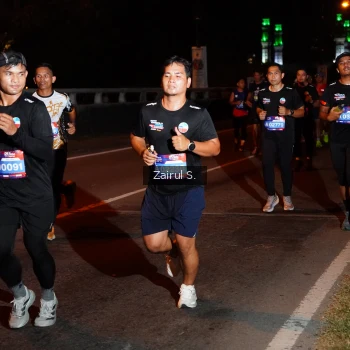 Runner Photo 3674133