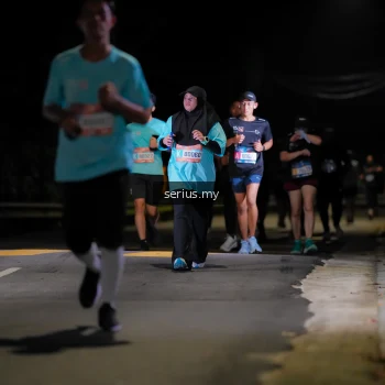 Runner Photo 3674137