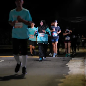 Runner Photo 3674142