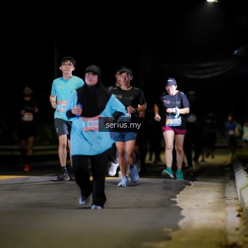 Runner Photo 3674172