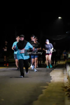 Runner Photo 3674189