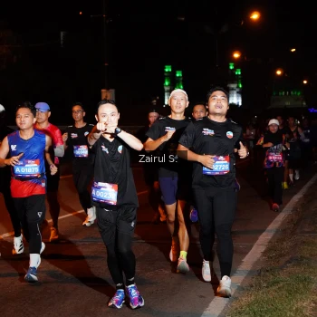 Runner Photo 3674250