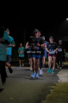 Runner Photo 3674251