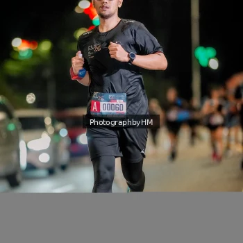 Runner Photo 3674304
