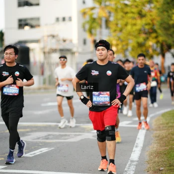 Runner Photo 3674305