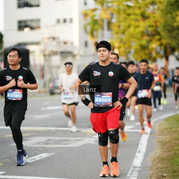 Runner Photo 3674315
