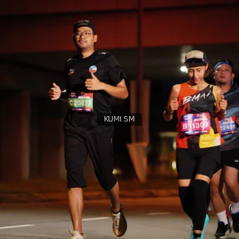 Runner Photo 3674328