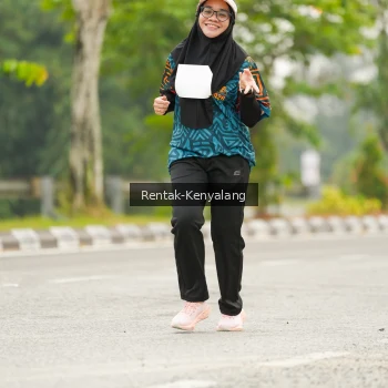 Runner Photo 3674333