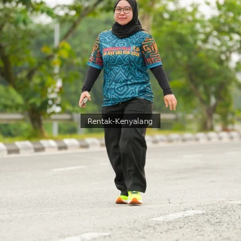 Runner Photo 3674376